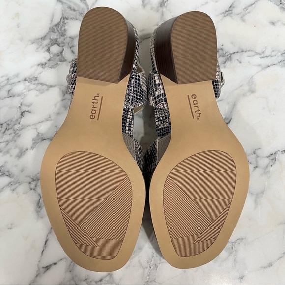 NWOT EARTH MURANO HAZE MULTI TAUPE SNAKESKIN BLOCK HEEL SANDALS 6.5 - Picture 11 of 11